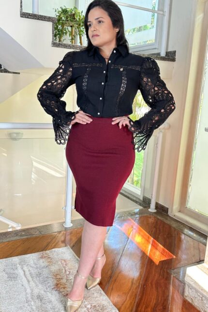 Saia Lisa Bordo